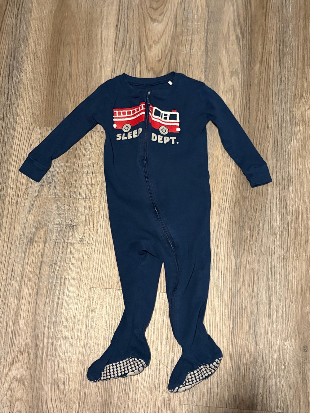 HUGGIES BABYWEAR | 12M Organic Cotton Firetruck Navy Grippy Footie Pajamas
